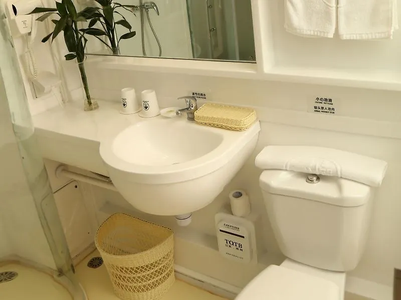 Greentree Inn Henan Luoyang Zhangheng Street Express Hotel