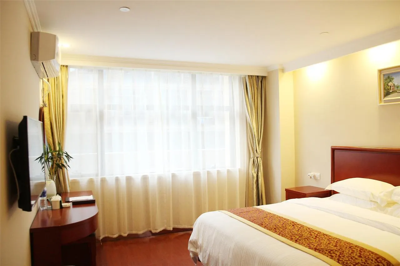 Greentree Inn Henan Luoyang Zhangheng Street Express Hotel 3*, Lojang Kína